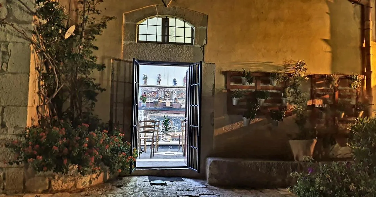 Bed & Breakfast B&B Camemi - Antica Masseria Marina di Ragusa