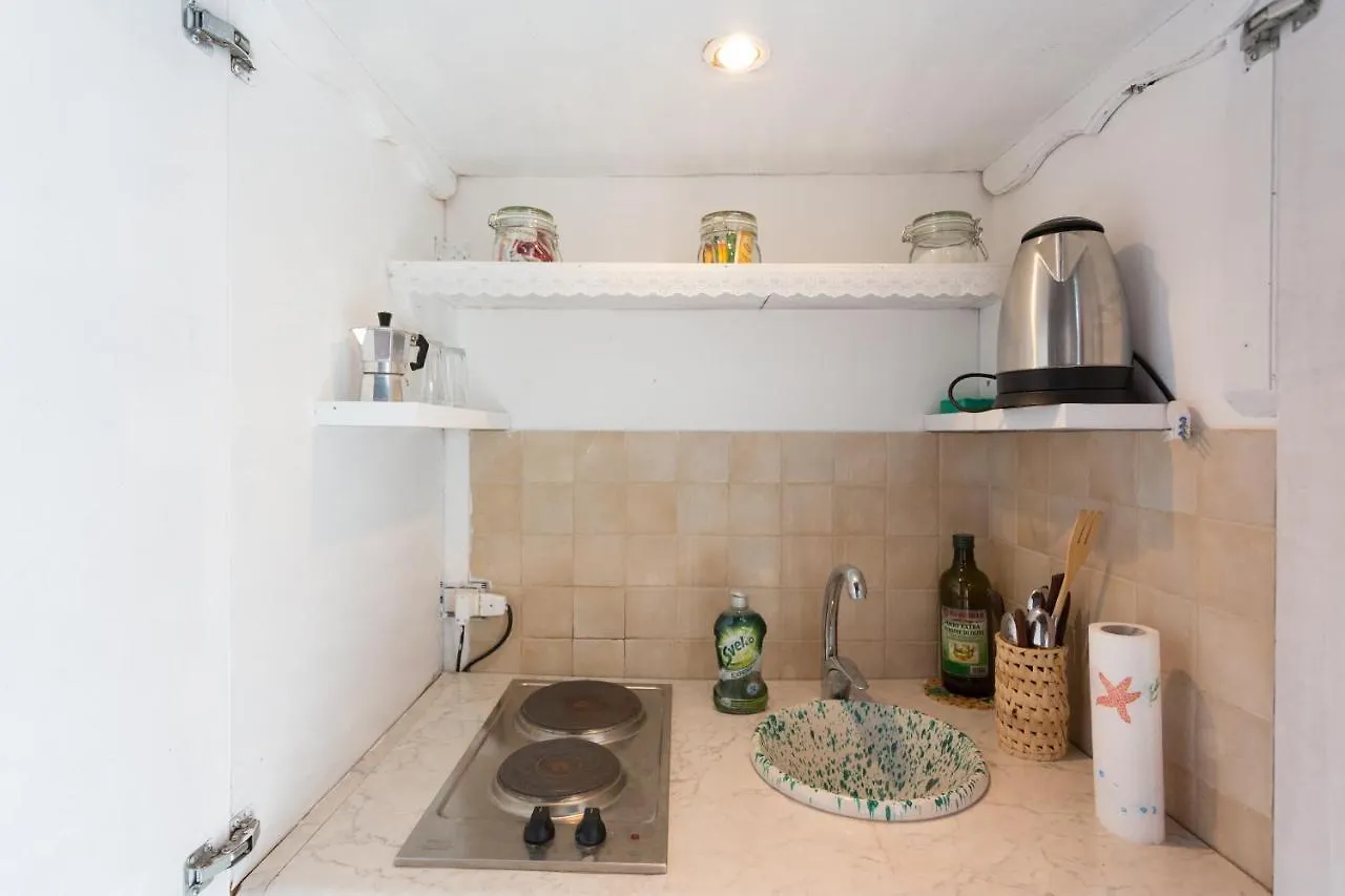 B&B Camemi - Antica Masseria Marina di Ragusa 0*,