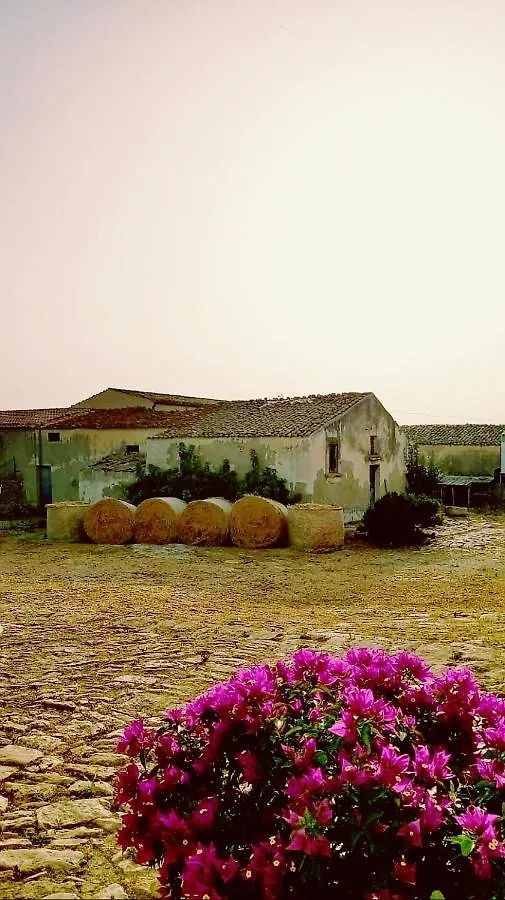 B&B Camemi - Antica Masseria Marina di Ragusa
