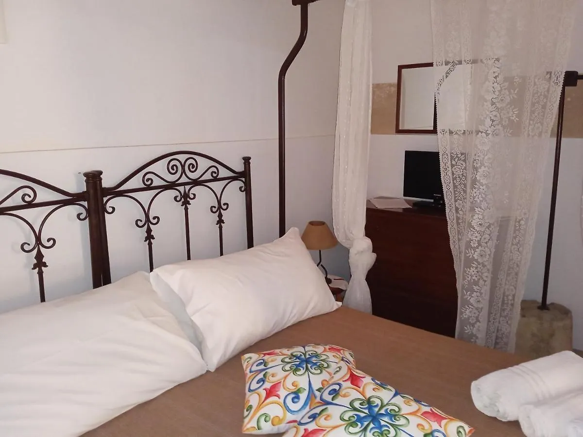 B&B Camemi - Antica Masseria Marina di Ragusa Italy