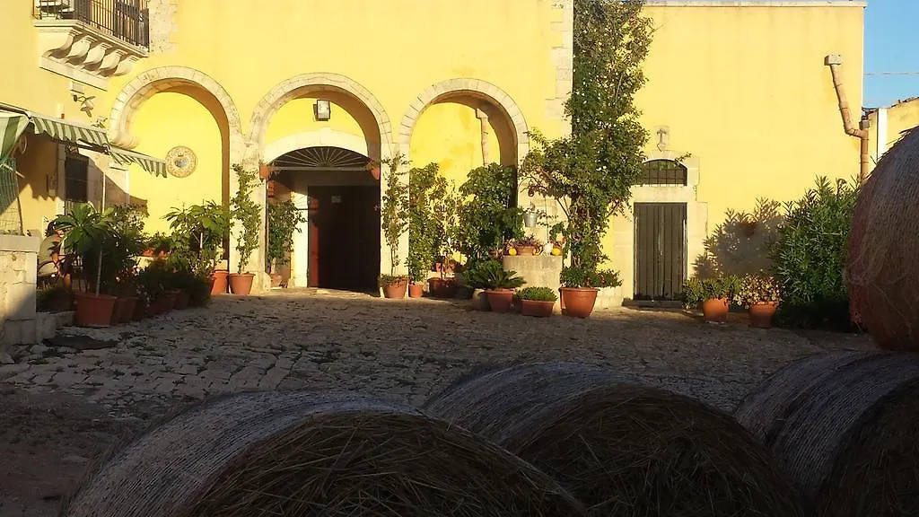 B&B Camemi - Antica Masseria Marina di Ragusa Bed & Breakfast