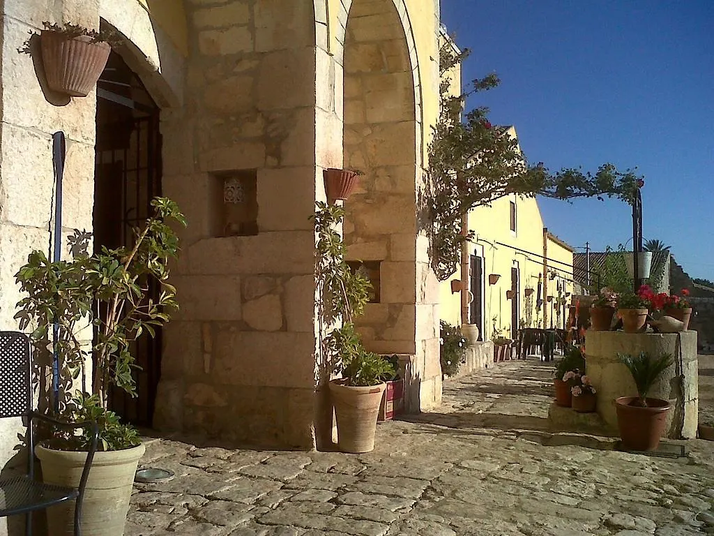 B&B Camemi - Antica Masseria Marina di Ragusa Italy