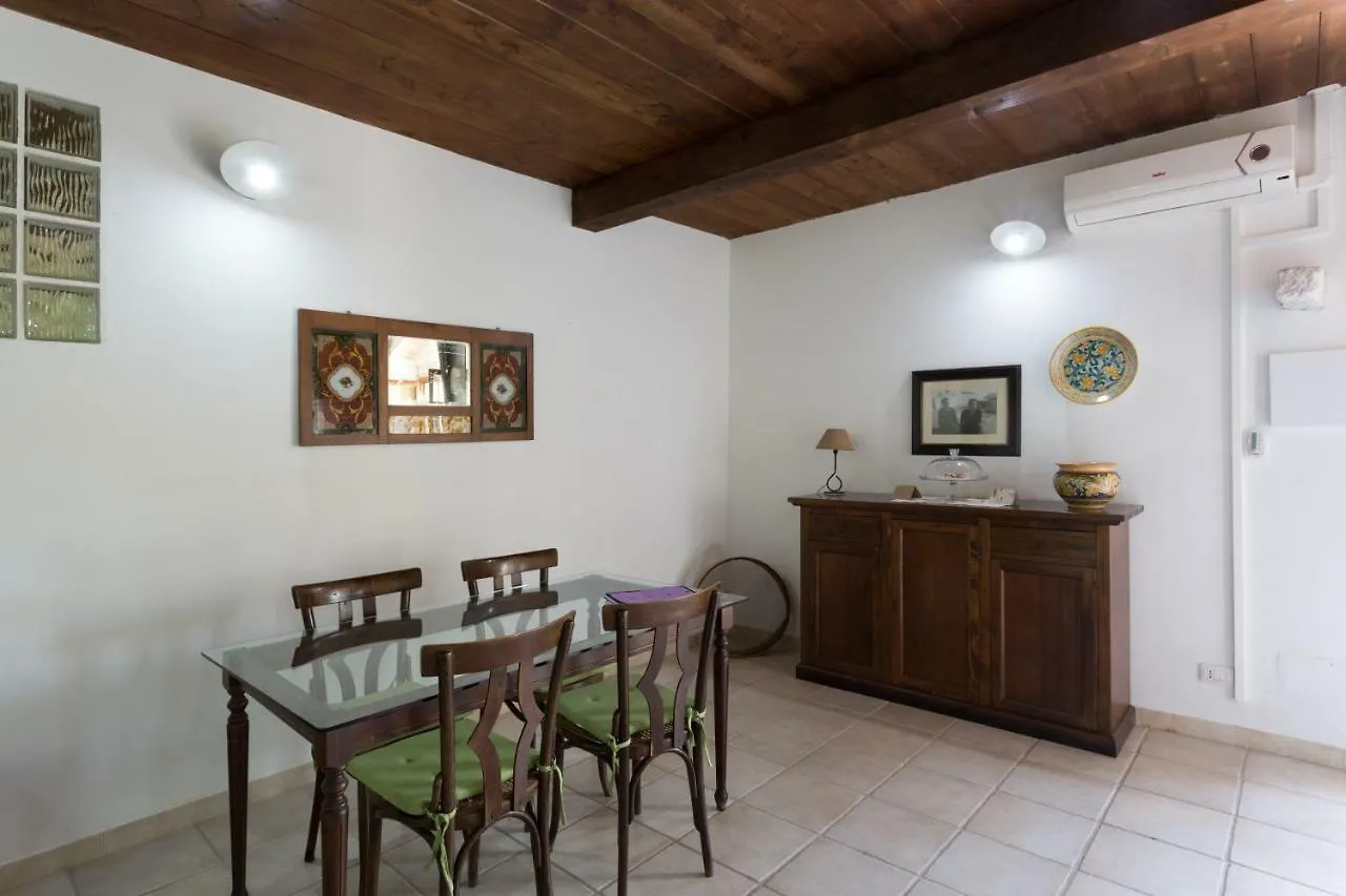 B&B Camemi - Antica Masseria Marina di Ragusa
