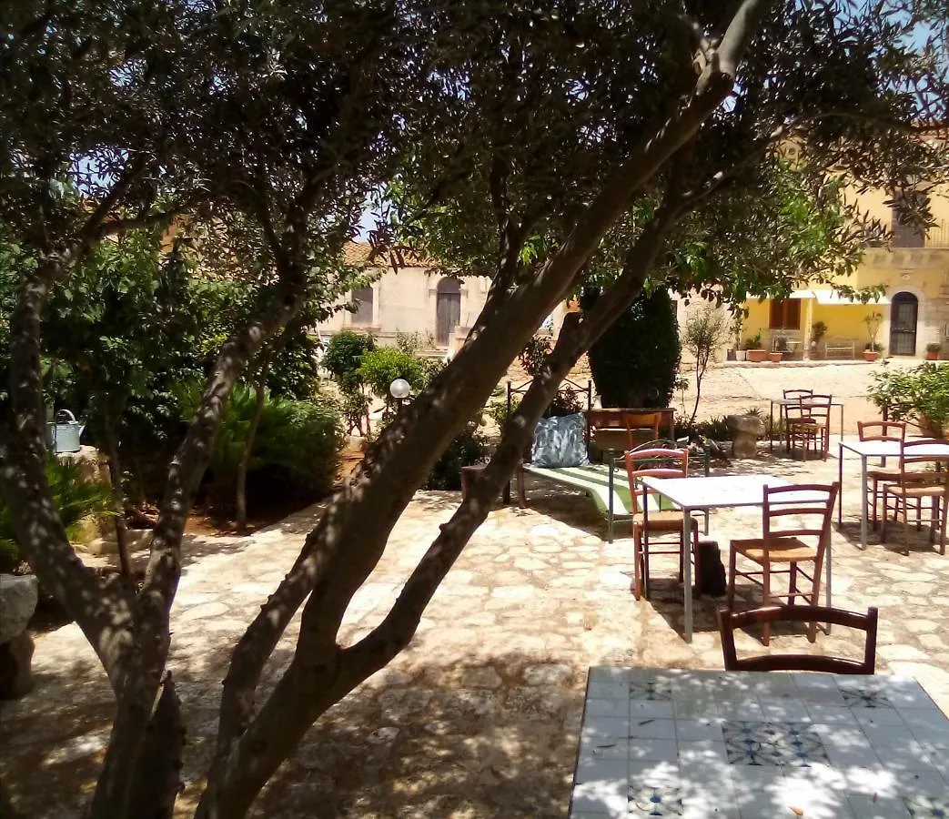 B&B Camemi - Antica Masseria Marina di Ragusa Bed & Breakfast
