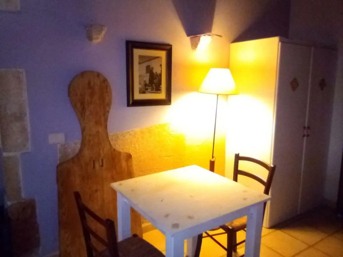 B&B Camemi - Antica Masseria Marina di Ragusa 0*,
