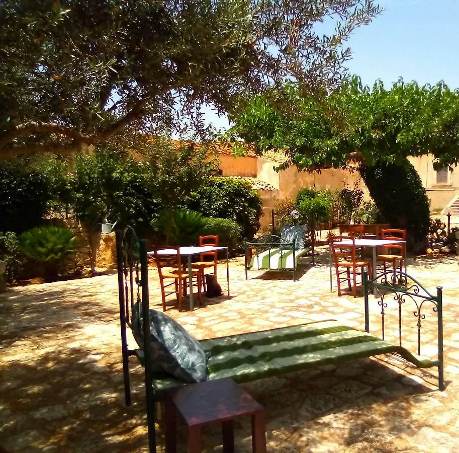 B&B Camemi - Antica Masseria Marina di Ragusa Bed & Breakfast